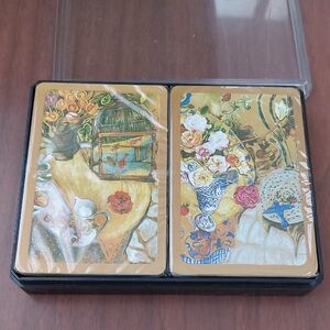Bombay Plastic 2 Deck Playing Cards Beautiful Artwork Sealed